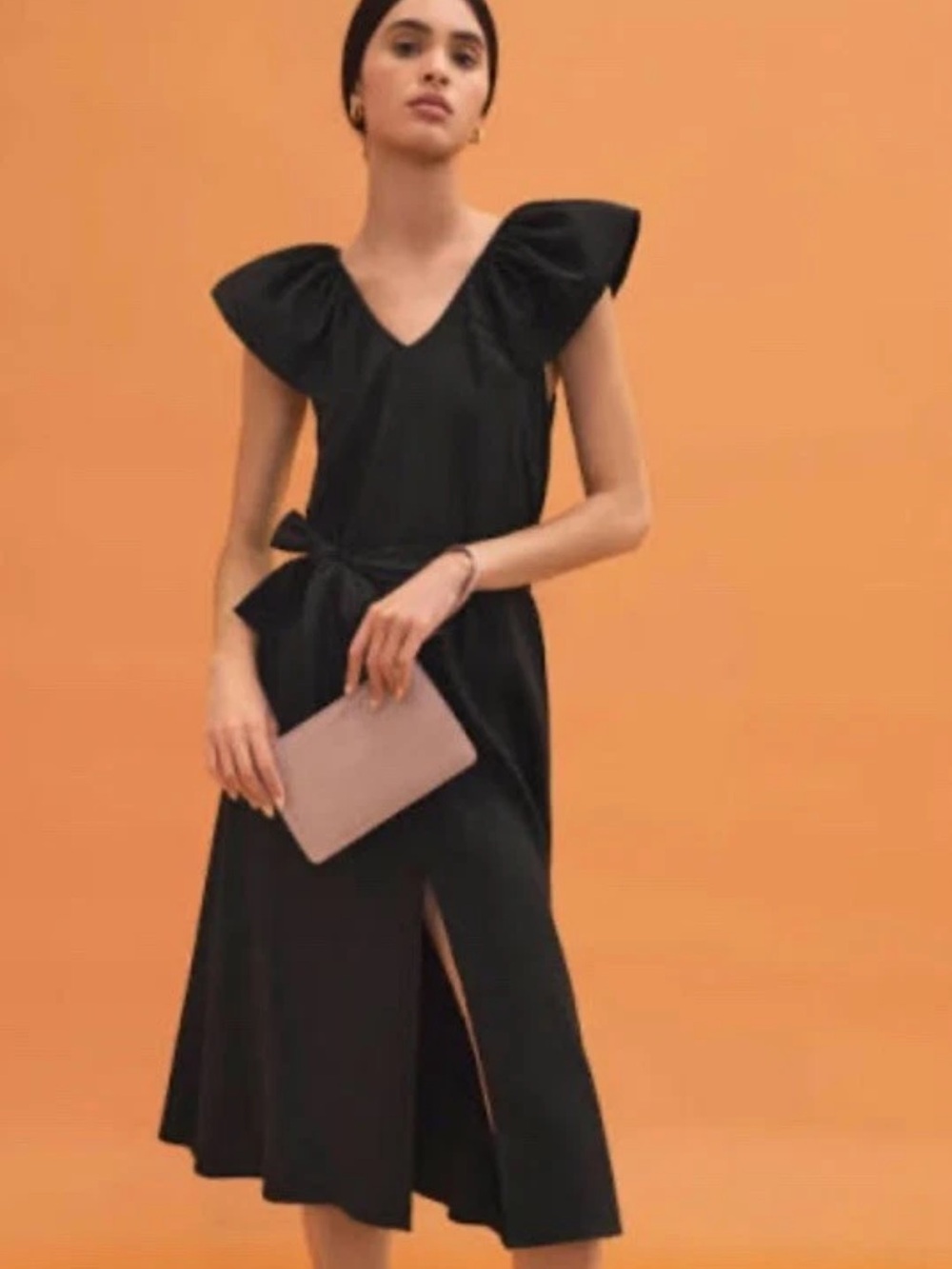 Cuyana smallElegant Black V-Neck Puff Sleeve Midi Dress